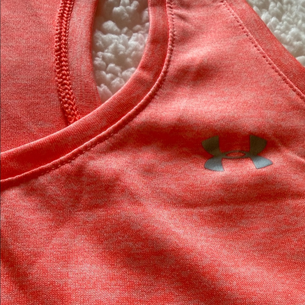 Under Armour HeatGear Bright Pink Top